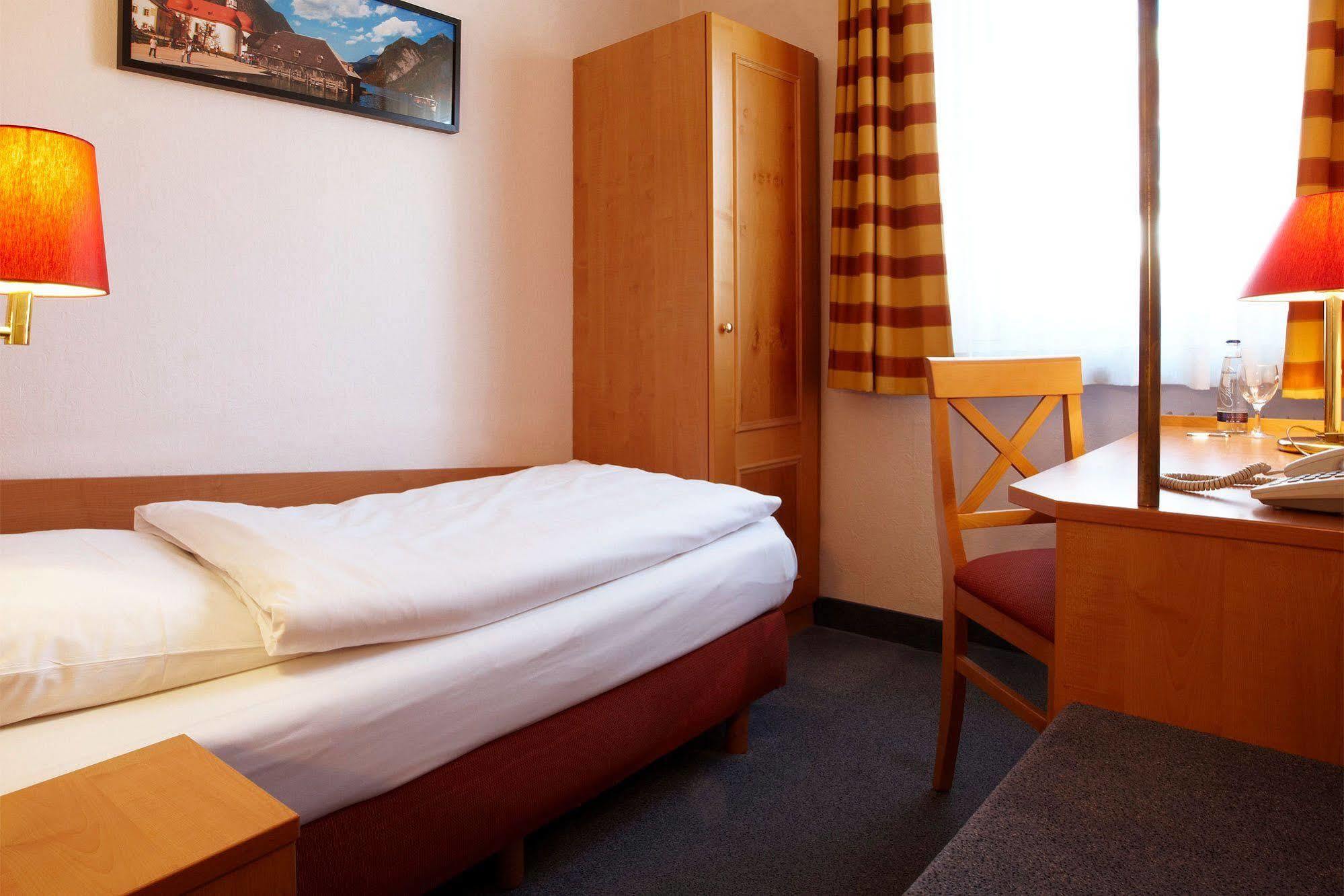 Smart Schweiz Hotel Munich