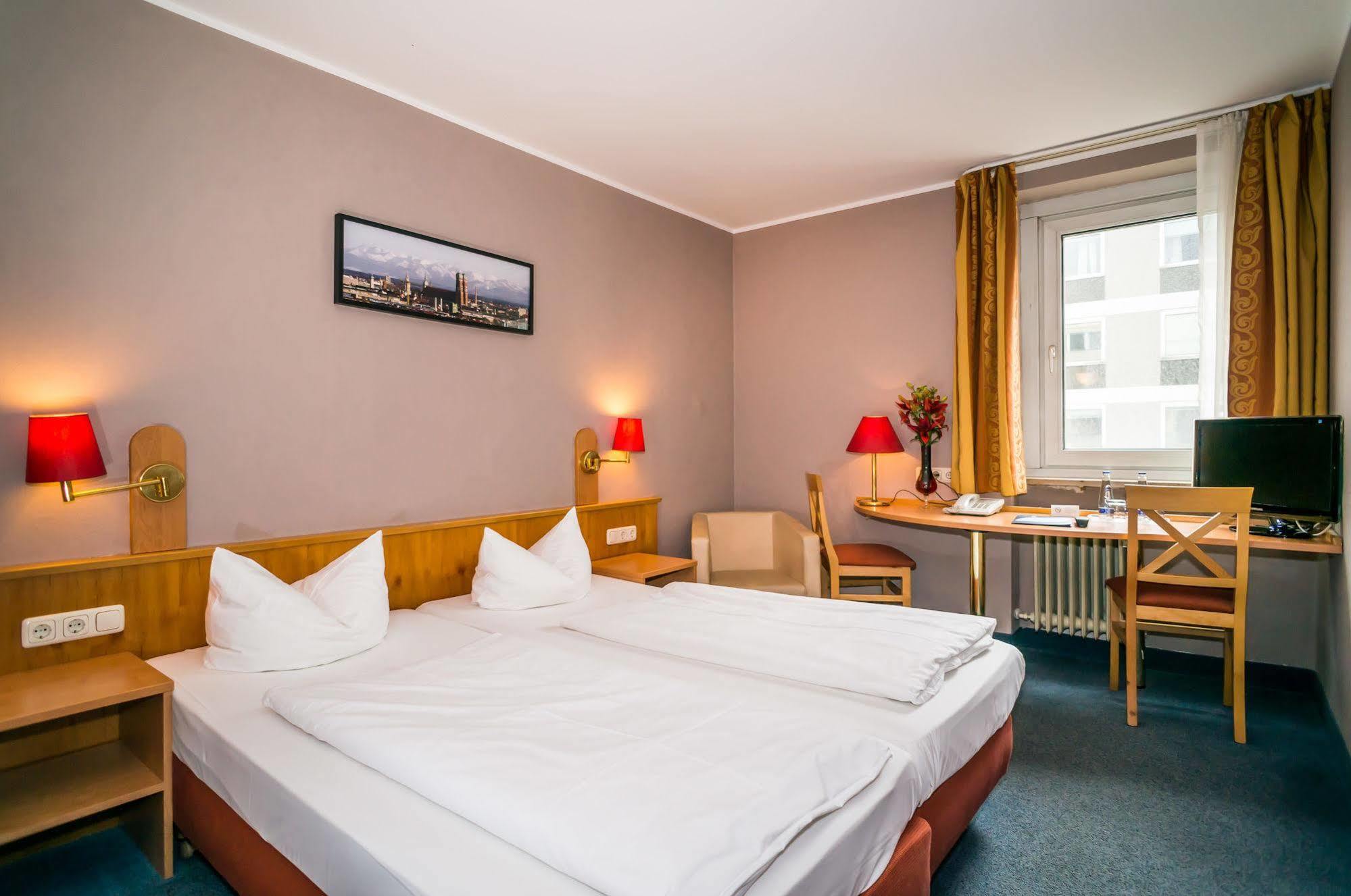 Smart Schweiz 3* Munich
